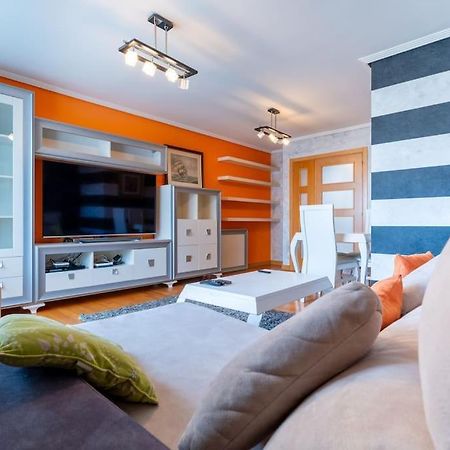 Apartamento En El Corazon De La Ciudad Con Parking Santander Exterior foto