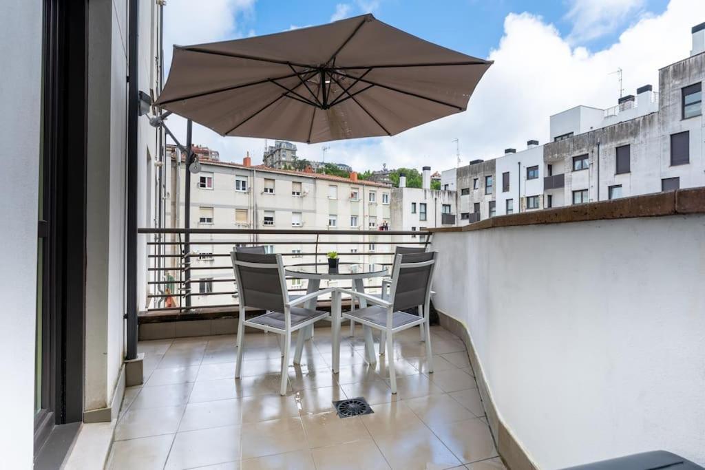 Apartamento En El Corazon De La Ciudad Con Parking Santander Exterior foto